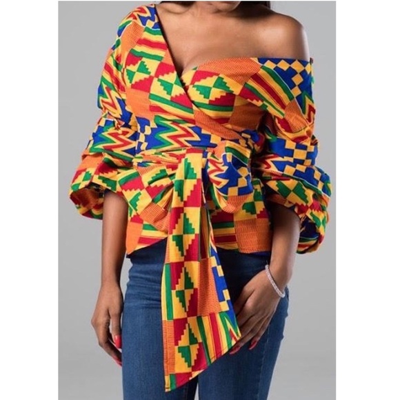 NEW| Orange Geo Print Blouse - Picture 6 of 6